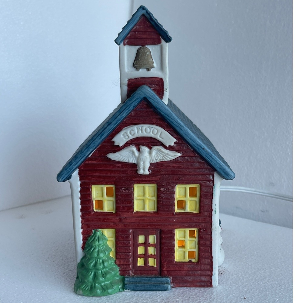 Vintage 1991 Santa's Best Americana Collectable Ceramic SCHOOLHOUSE Village